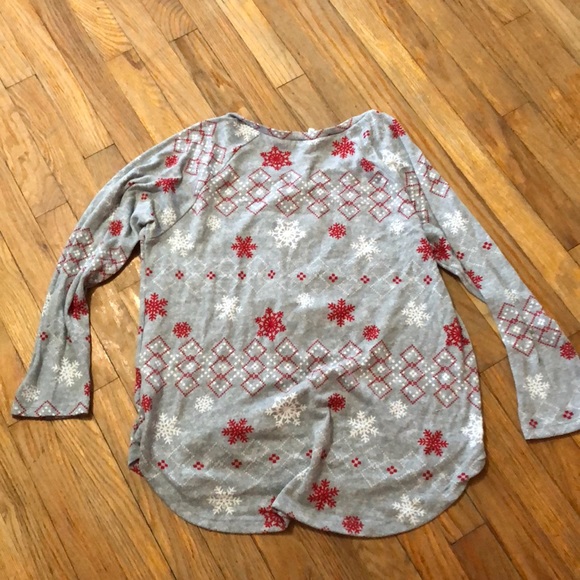 Cute long sleeve flannel PJ top - Picture 2 of 2